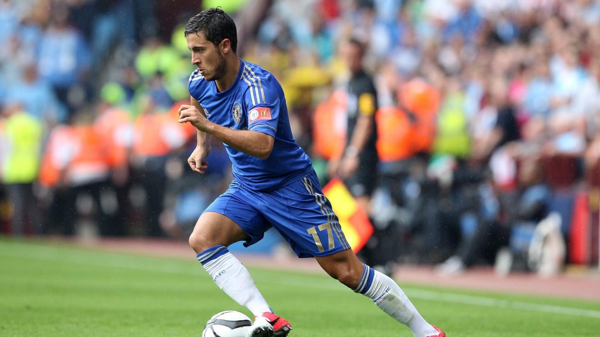 开云体育下载-绿茵场上的波斯铁骑,当切尔西对阵伊朗,贝林厄姆如何扛起全队的旗帜