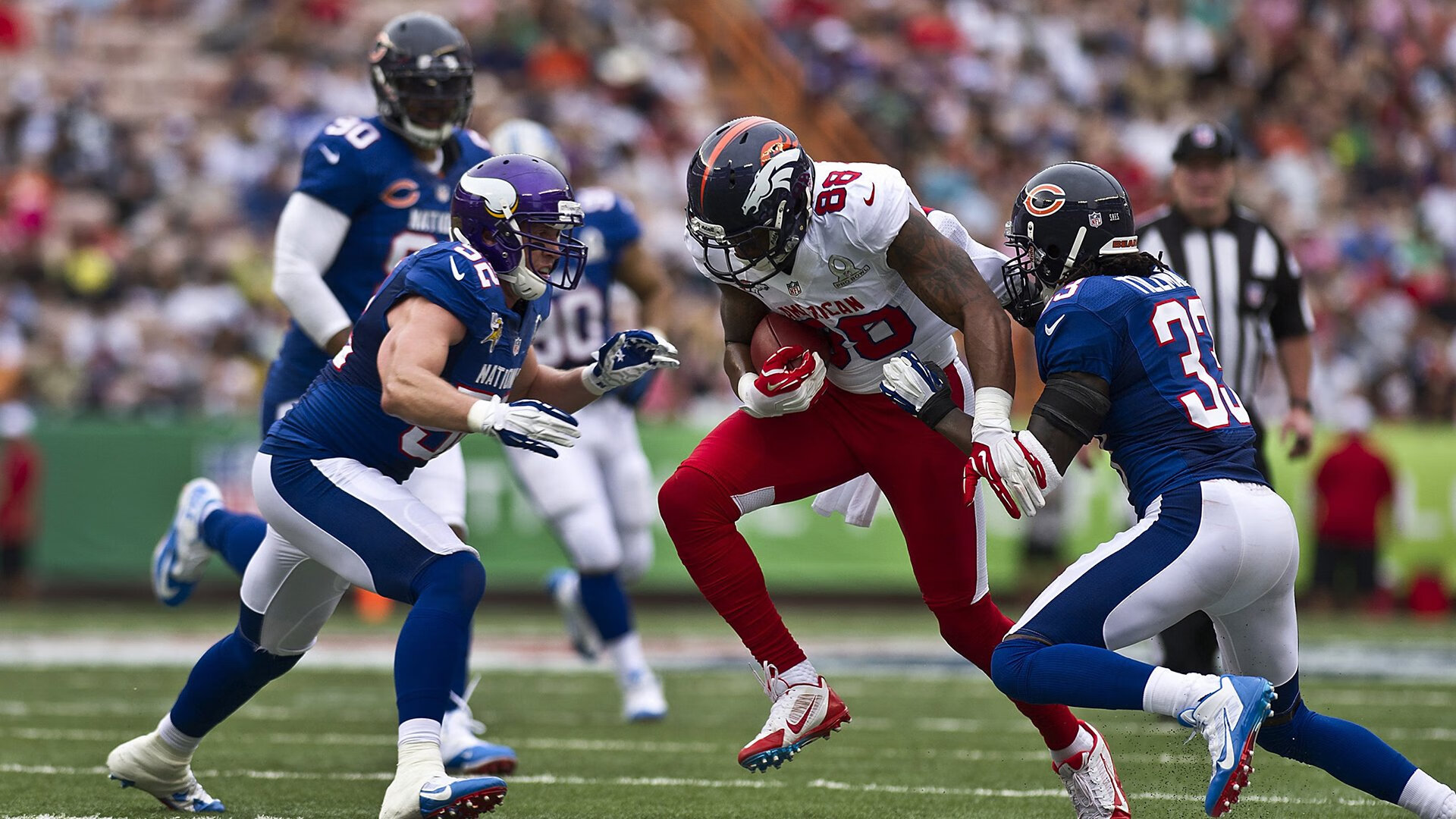 开云平台-F1新赛季揭幕战之夜，库里对手完全无解，当赛道轰鸣遇见三分雨