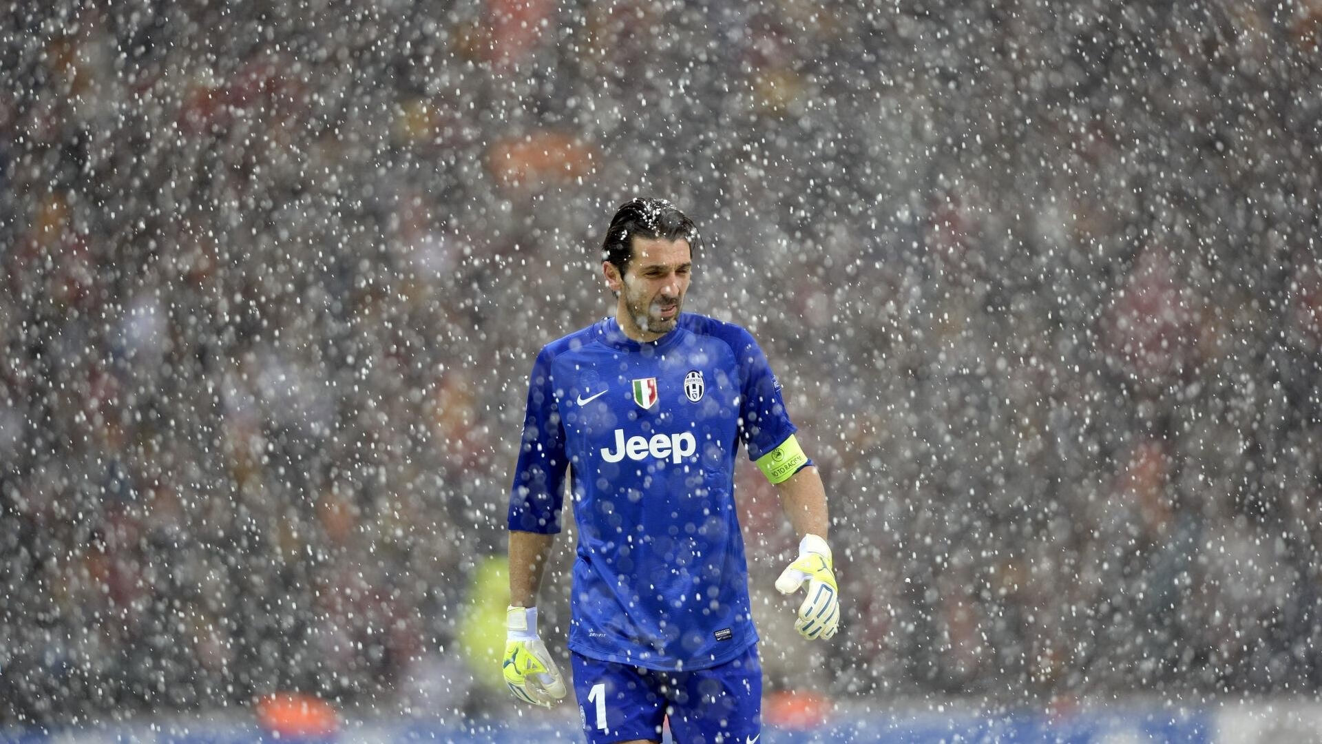 开云体育下载-凯恩单骑救主,英格兰险胜卡塔尔背后的足球文明冲突